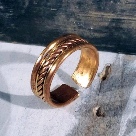Ethnic Tribal India Brass and Copper Adjustable Handcrafted Artisan Metal Ring - Picture 5 of 12